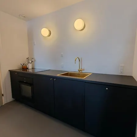 Sea View Ella - 3*